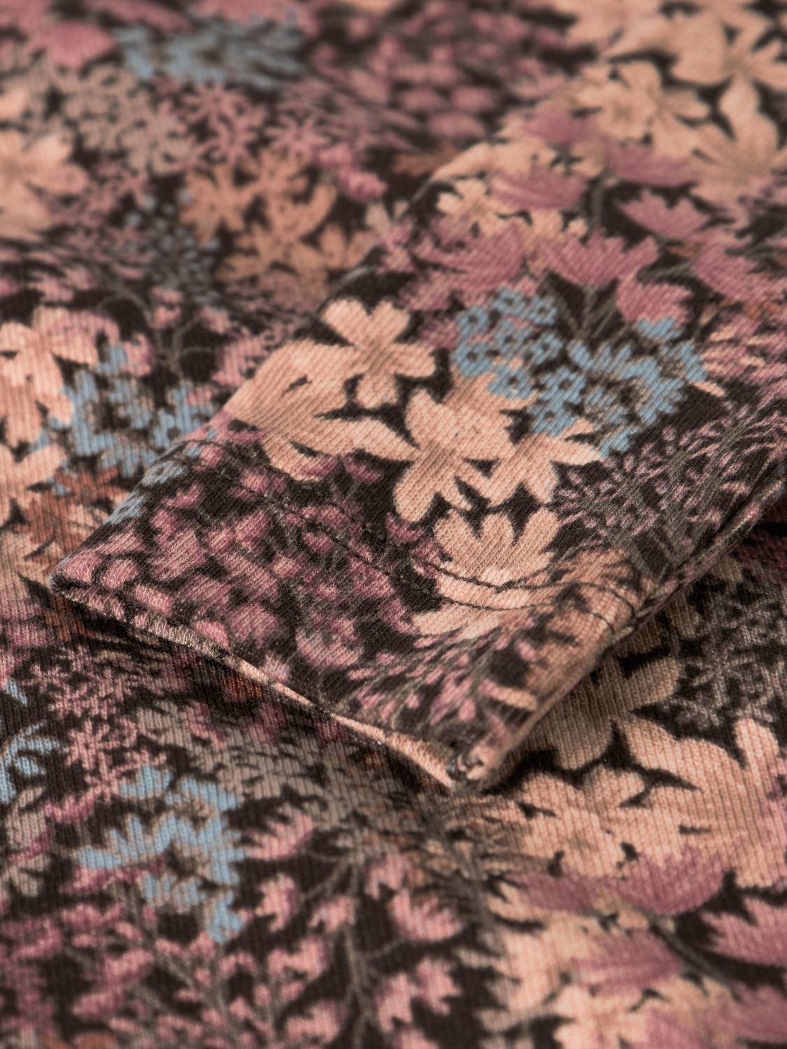 model_shot-front_full